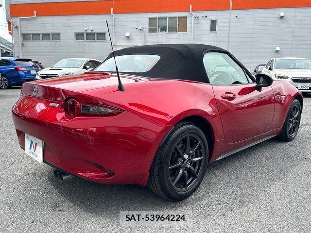 Mazda ROADSTER 2015-05 7224211-16
