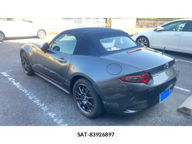 Mazda ROADSTER 2022-02 7224227-2