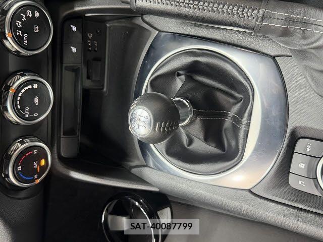 Mazda ROADSTER 2021-09 7218003-10
