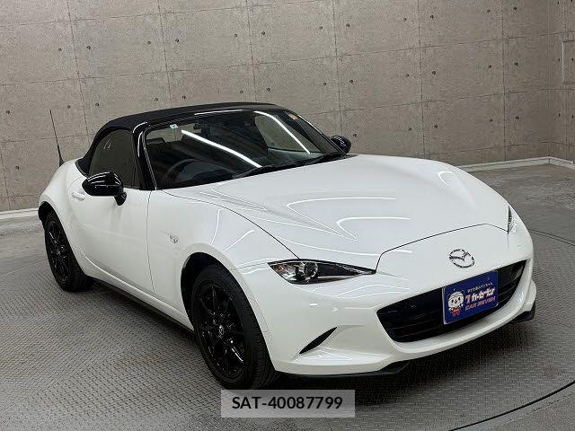 Mazda ROADSTER 2021-09 7218003-3