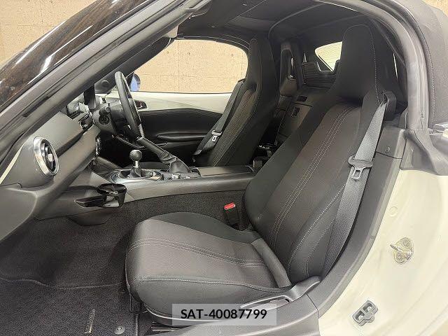 Mazda ROADSTER 2021-09 7218003-6