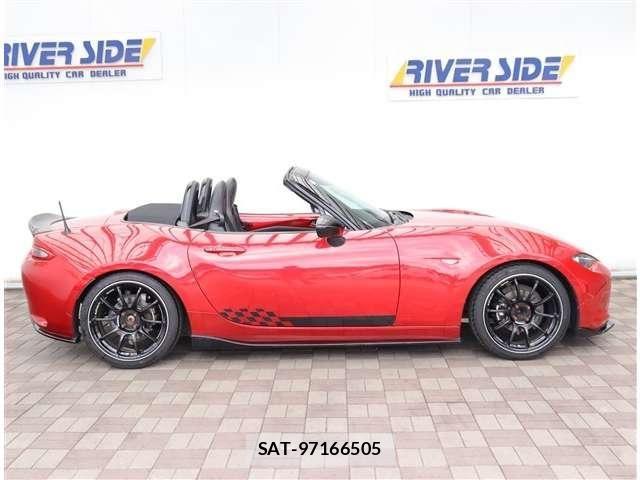 Mazda ROADSTER 2016-01 7224214-4