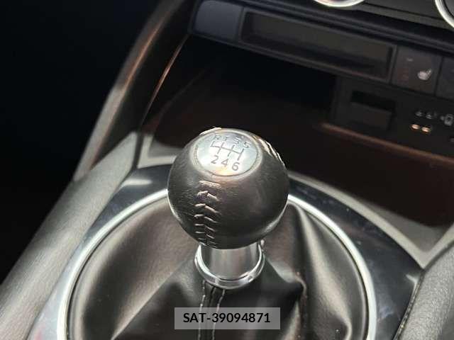 Mazda ROADSTER 2020-02 7224215-7