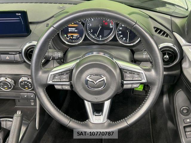 Mazda ROADSTER 2024-03 7224225-9
