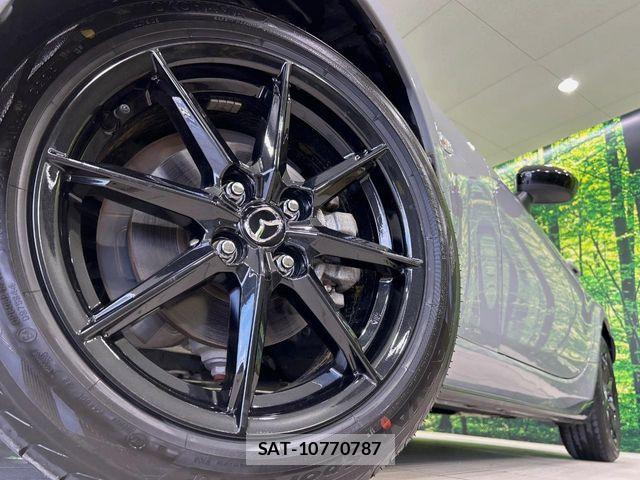 Mazda ROADSTER 2024-03 7224225-11