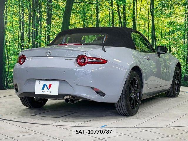 Mazda ROADSTER 2024-03 7224225-15