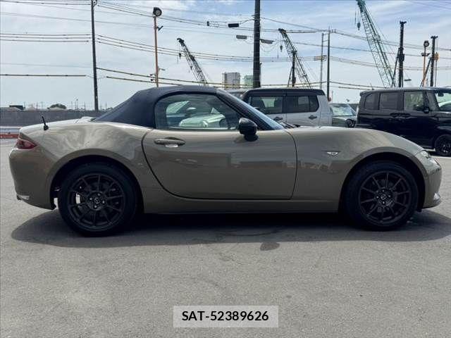 Mazda ROADSTER 2023-02 7224224-11