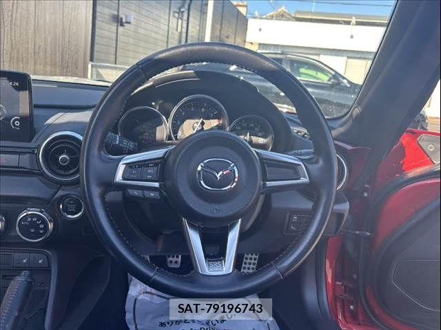 Mazda ROADSTER 2018-04 7224219-9