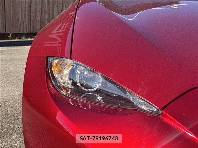 Mazda ROADSTER 2018-04 7224219-21
