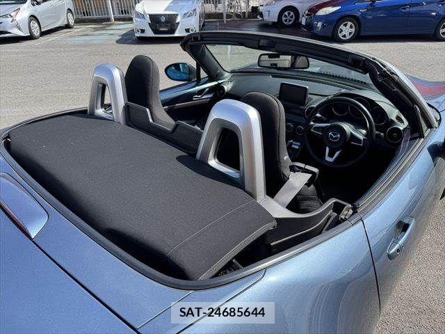 Mazda ROADSTER 2016-09 7252129-9