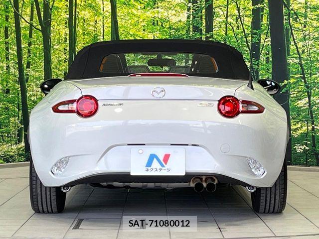 Mazda ROADSTER 2017-08 7272820-13