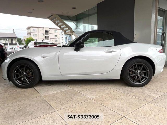 Mazda ROADSTER 2015-06 7272824-16