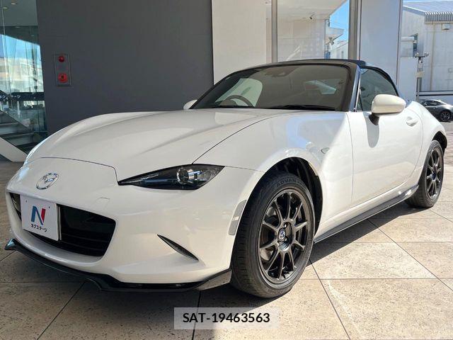 Mazda ROADSTER 2022-03 7272818-2
