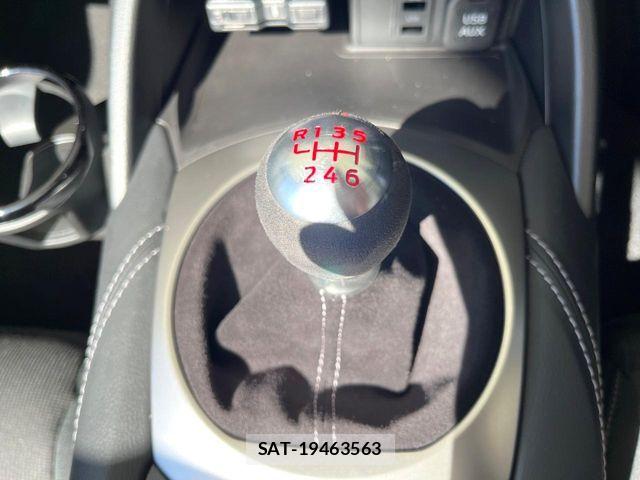 Mazda ROADSTER 2022-03 7272818-4