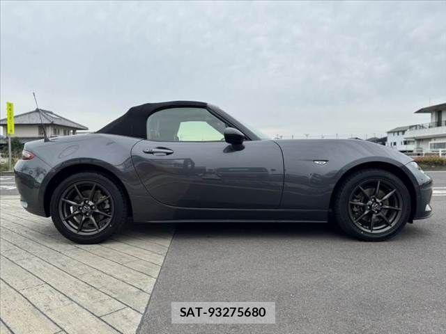 Mazda ROADSTER 2015-10 7329740-11