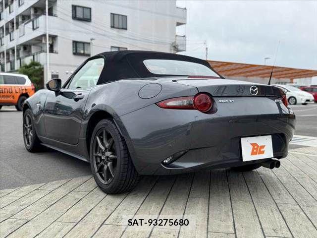 Mazda ROADSTER 2015-10 7329740-12