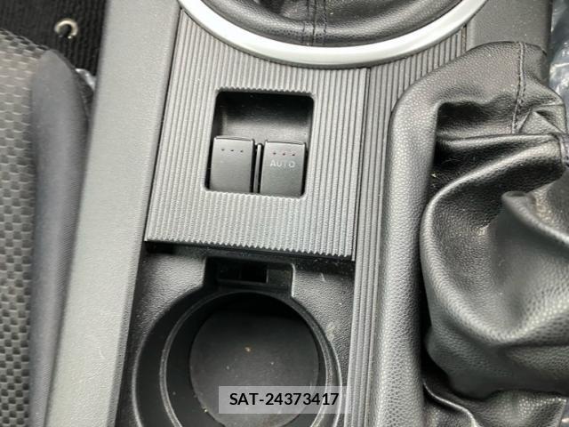 Mazda ROADSTER 2005-09 7329741-18