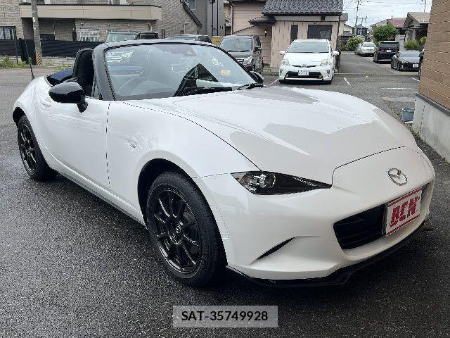 Mazda ROADSTER 2022-09 7329739-12