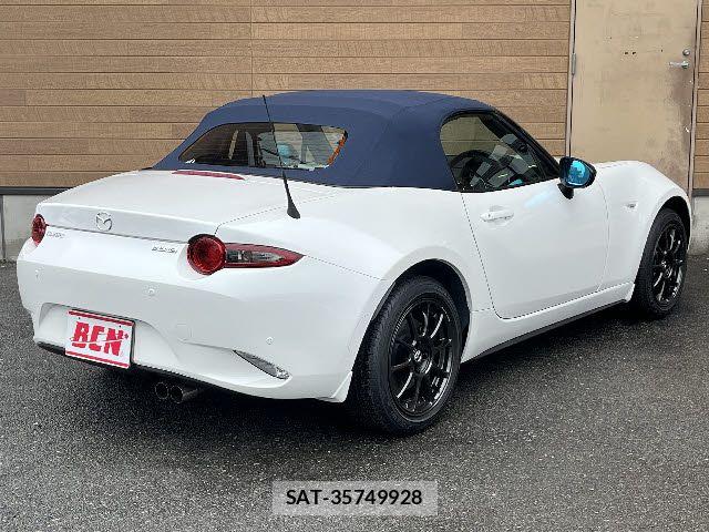 Mazda ROADSTER 2022-09 7329739-2