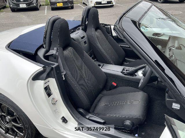 Mazda ROADSTER 2022-09 7329739-3