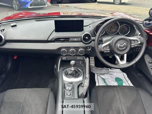 Mazda ROADSTER 2025-01 7329738-2