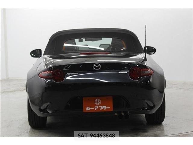 Mazda ROADSTER 2018-08 7329736-5