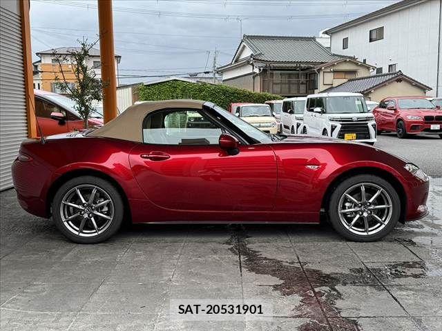 Mazda ROADSTER 2025-08 7359596-10