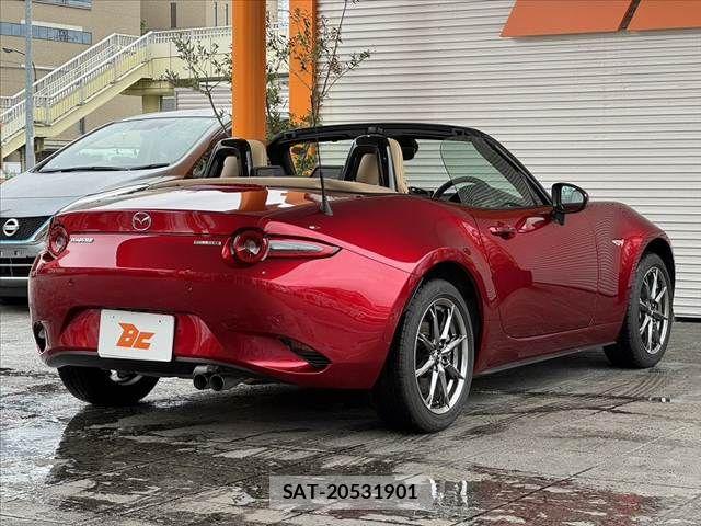 Mazda ROADSTER 2025-08 7359596-12
