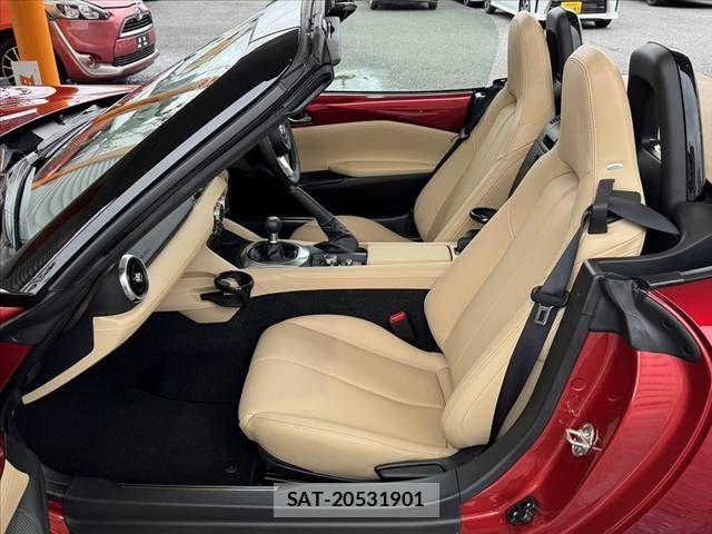 Mazda ROADSTER 2025-08 7359596-16