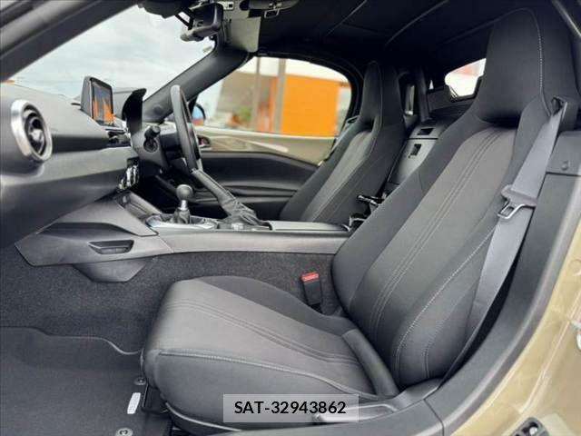 Mazda ROADSTER 2023-06 7359598-16