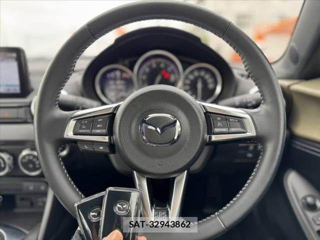 Mazda ROADSTER 2023-06 7359598-4