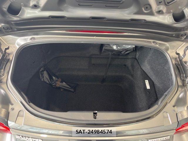 Mazda ROADSTER 2023-02 7359601-10