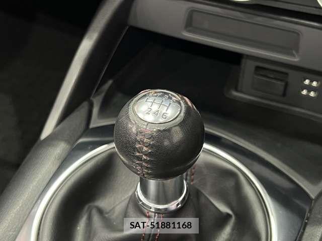 Mazda ROADSTER 2015-07 7457330-6