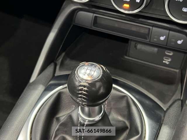 Mazda ROADSTER 2024-10 7457320-6