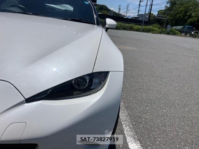 Mazda ROADSTER 2023-02 7502595-9