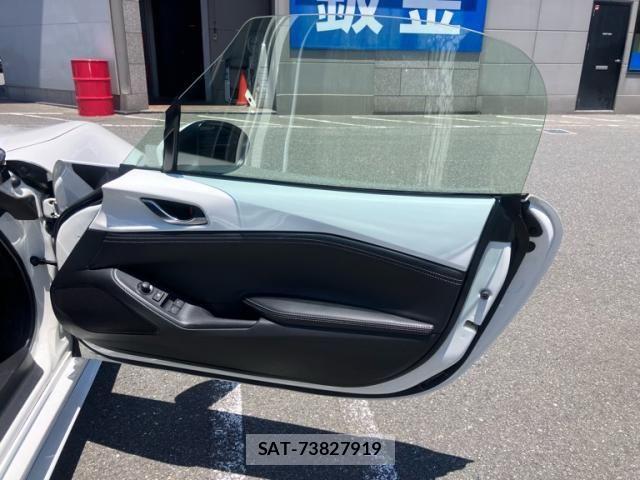 Mazda ROADSTER 2023-02 7502595-14