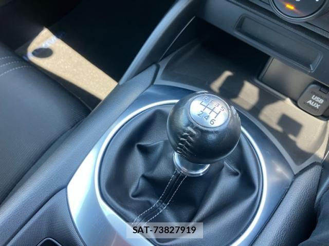 Mazda ROADSTER 2023-02 7502595-21
