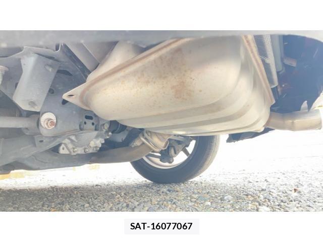Mazda ROADSTER 2015-06 7502598-19