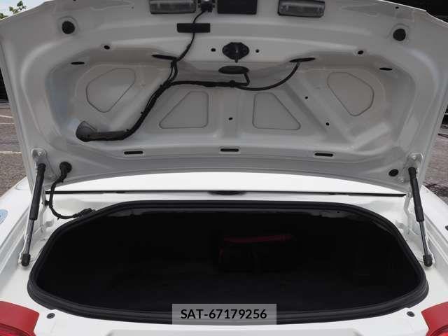 Mazda ROADSTER 2010-01 7502601-9