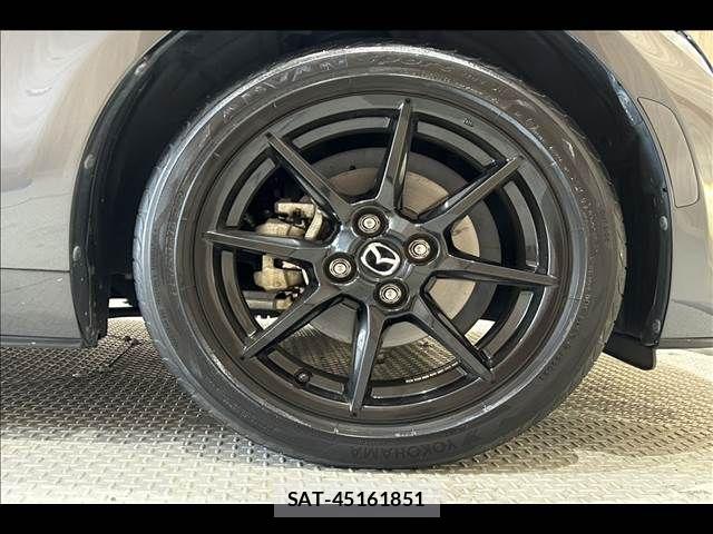 Mazda ROADSTER 2021-06 7502597-27