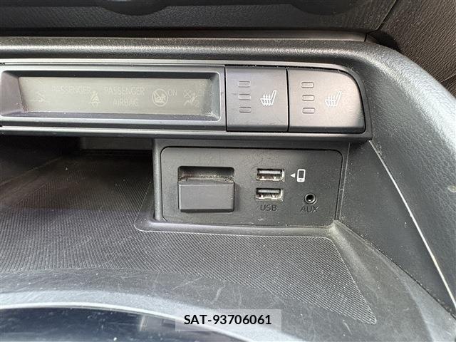 Mazda ROADSTER 2020-01 7509884-12