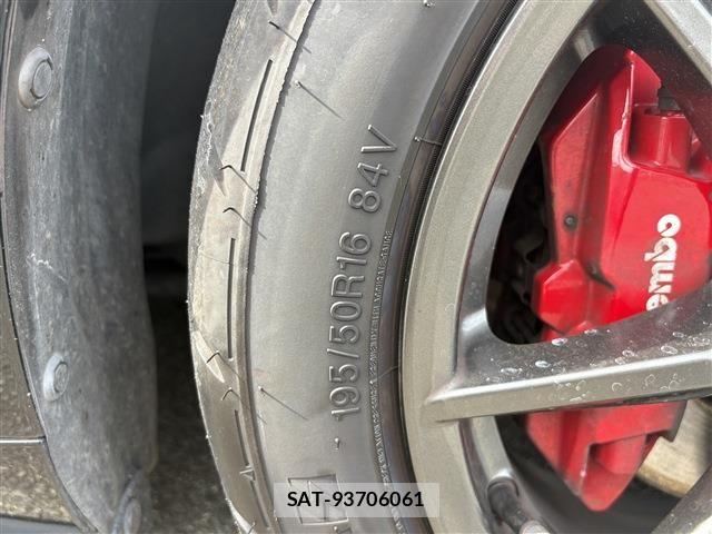 Mazda ROADSTER 2020-01 7509884-20