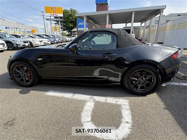 Mazda ROADSTER 2020-01 7509884-4