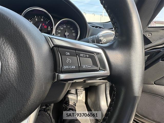 Mazda ROADSTER 2020-01 7509884-7