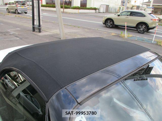Mazda ROADSTER 2017-08 7619573-9