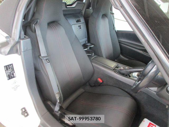 Mazda ROADSTER 2017-08 7619573-16