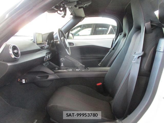 Mazda ROADSTER 2017-08 7619573-18