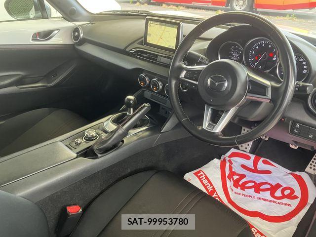 Mazda ROADSTER 2017-08 7619573-1