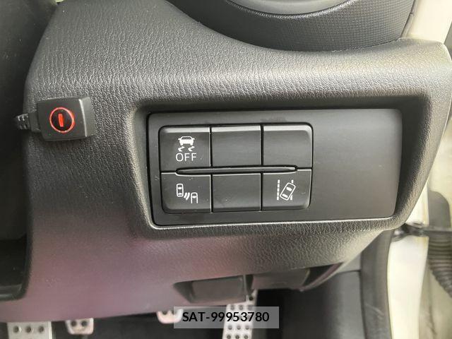 Mazda ROADSTER 2017-08 7619573-23