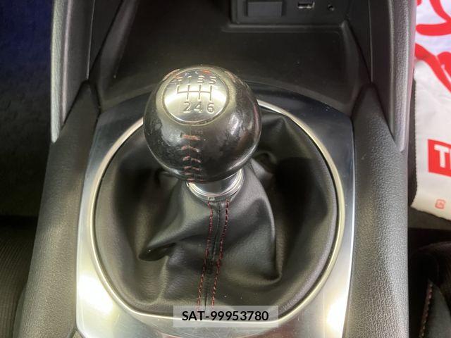 Mazda ROADSTER 2017-08 7619573-25